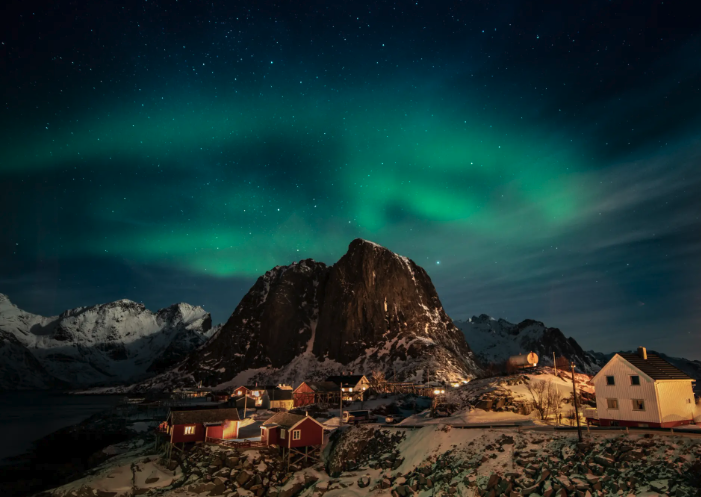 Lofoten aurora portfolio cover
